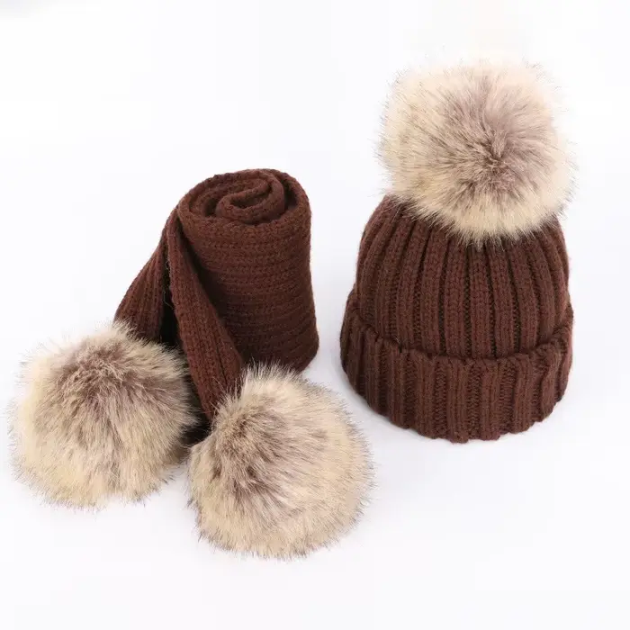 Ensemble d'écharpe en tricot avec chapeau pour enfants, chapeau de protection hivernal pour garçons et filles, douillet, respirable, coupe-vent, pour sorties hivernales et activités extérieures