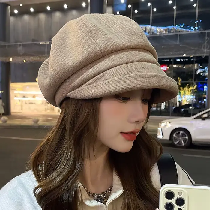 Chapeau octogonal incurvé en laine de style rétro britannique pour femmes