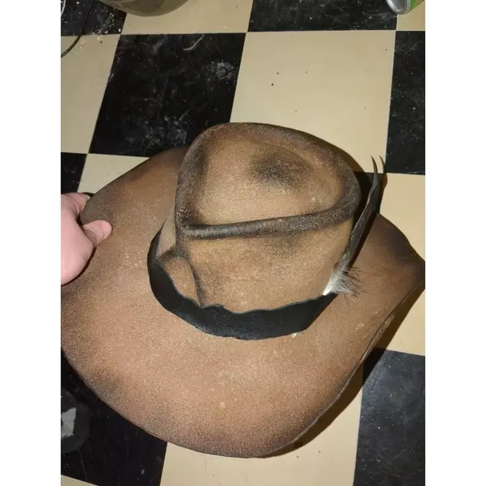 Base de chapeau en feutre de laine pure colorée