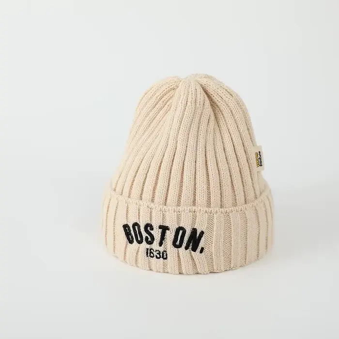 Bonnet de bébé avec lettres de couleur unie, chapeau chaud d'hiver en tricot pour filles et garçons,