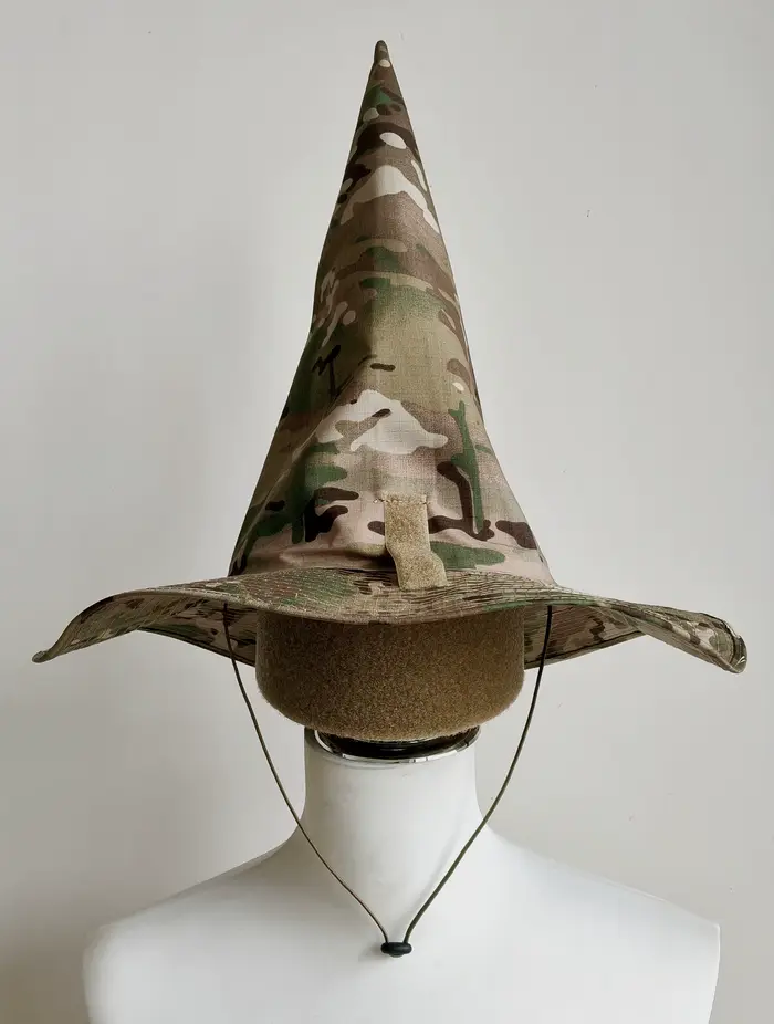 Chapeau magique de camouflage au design original, réplique entièrement une pièce