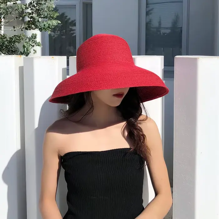 Chapeau rouge nouveau