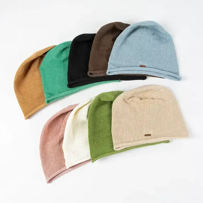 Bonnet tricoté en lin doux et respirant pour femme