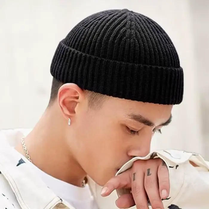 2024 nouveau chapeau hommes hiver couleur unie tout-match pastèque Hip Hop vente chaude tricot