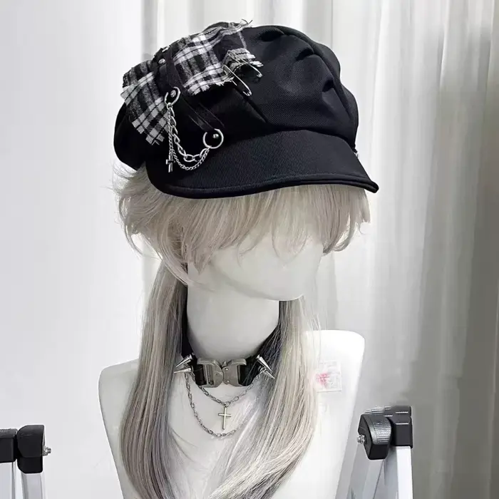 Chapeau pour femme style Y2K cool et tendance, sub-culture punk, millennial, Spice Cross, neutre, à 