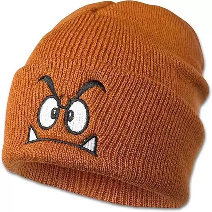 Chapeau tricoté de dessin animé drôle