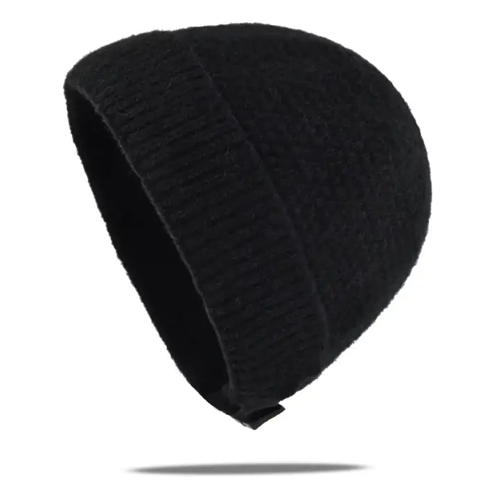 Bonnet tricoté doux pour l'hiver