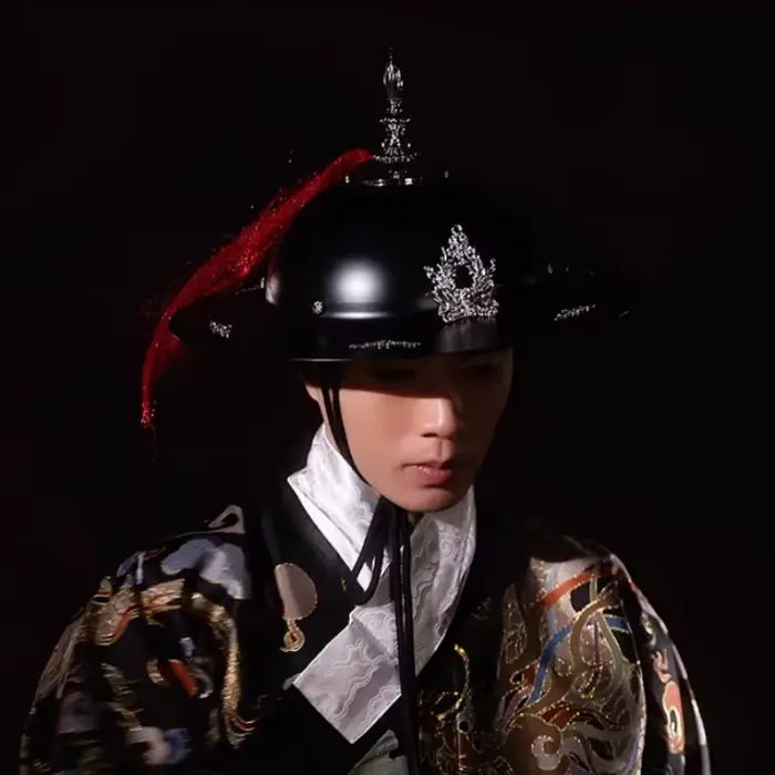 Chapeau de la Garde Royale de la Dynastie Ming Chinoise