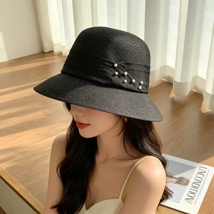 Chapeau de soleil d'été pour la plage