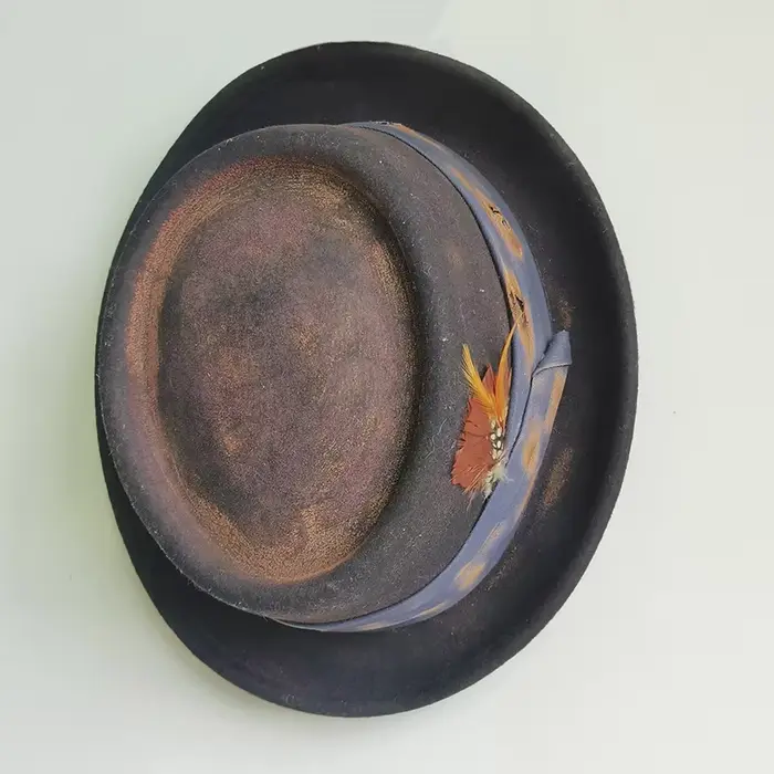 Chapeau brûlé en laine fait à la main Vintage tarte de porc chapeau hommes plume fedora chapeau à ra