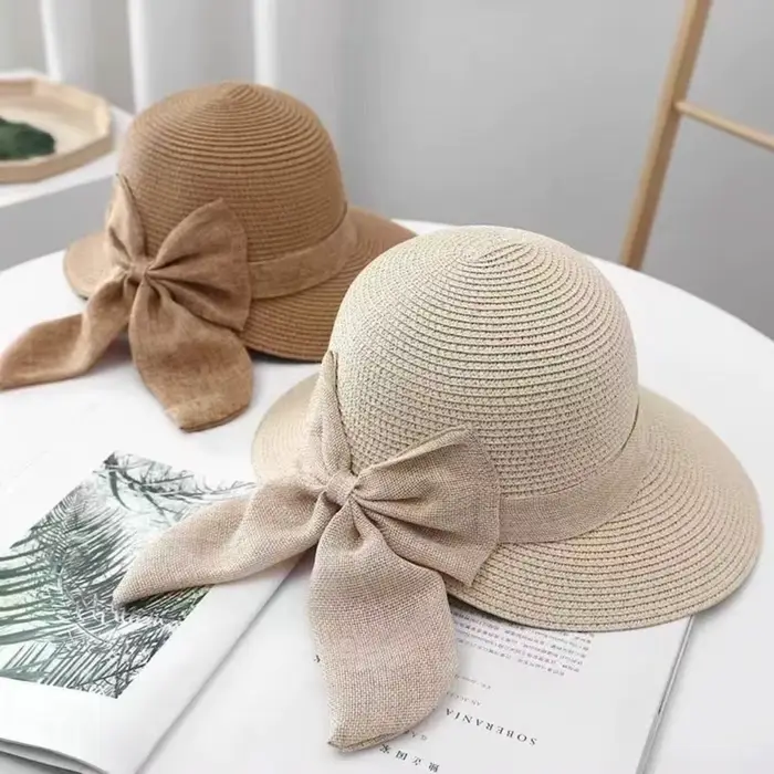 Chapeau de soleil pour femmes en paille beige khaki protection UV bord large style sport occassions extérieures été printemps