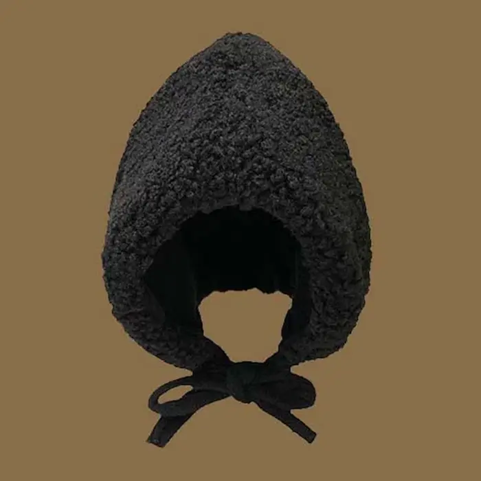 Mode moelleux nouvel an rouge chapeau bonnet couleur unie hiver en peluche chapeau plus chaud coupe-