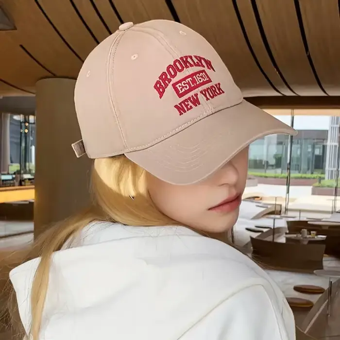 Casquette de baseball brodée avec logo Brooklyn NY réglable pour femmes et hommes