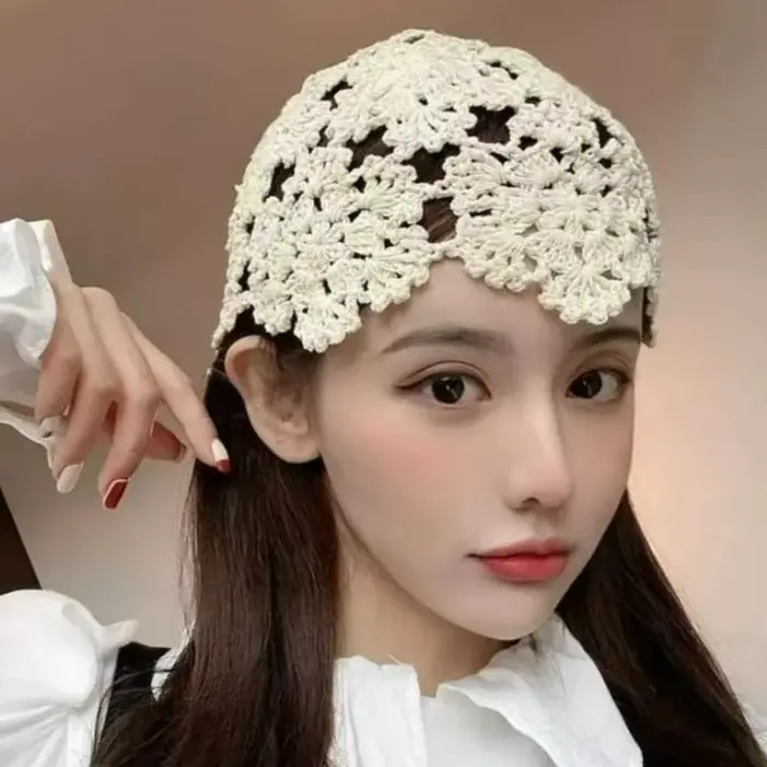 Bonnet en crochet pour femme