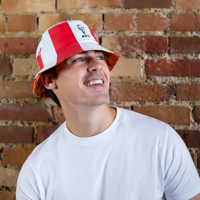 Chapeau bob pour homme Kentucky Fried Chicken KFC Colonel Sanders à rayures blanches et rouges