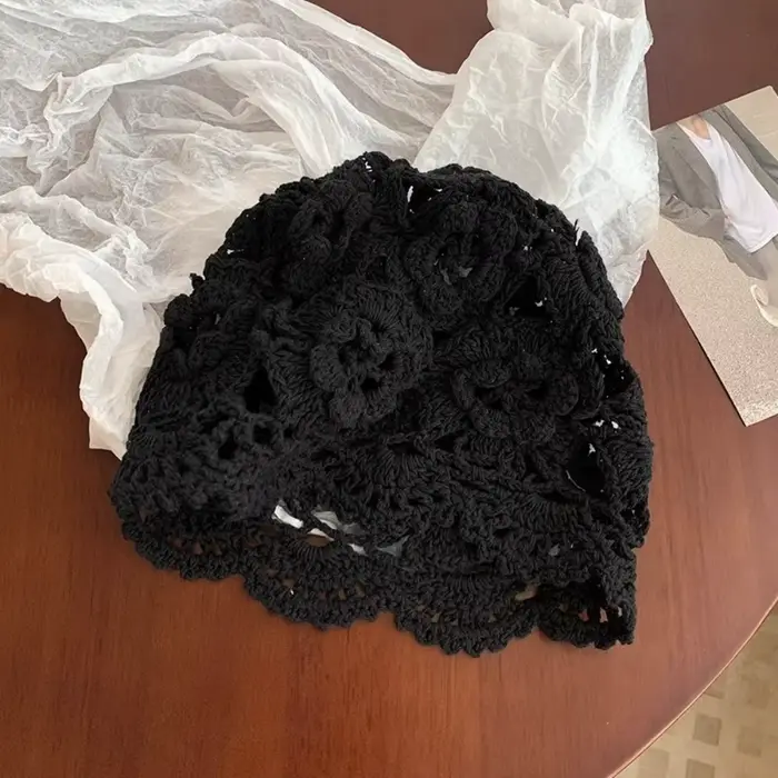 Bonnet tricoté style bohème avec fleur au crochet, fait main, fin et ajouré, style coréen, ethnique,