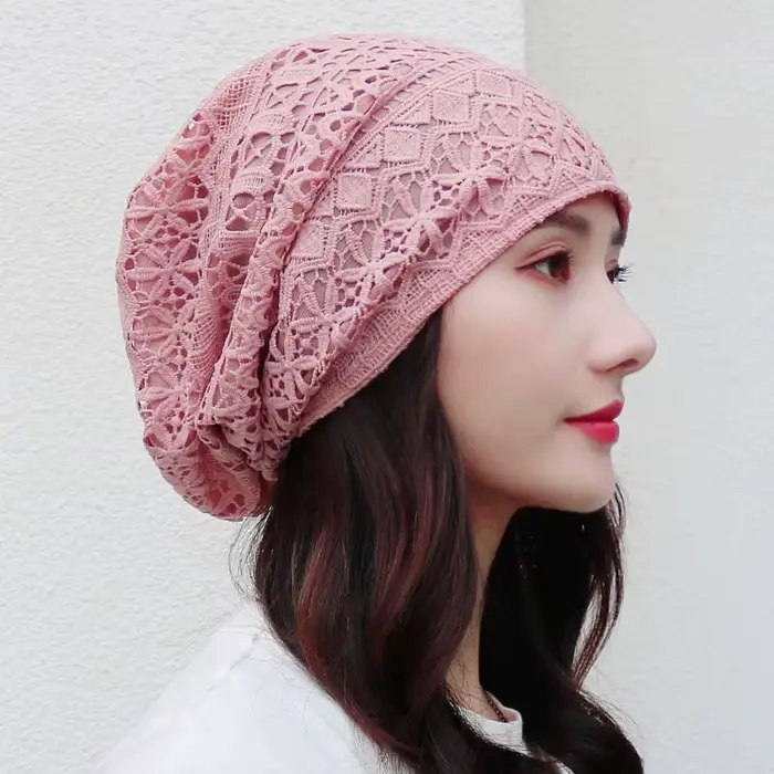 Bonnets fins en dentelle pour femmes