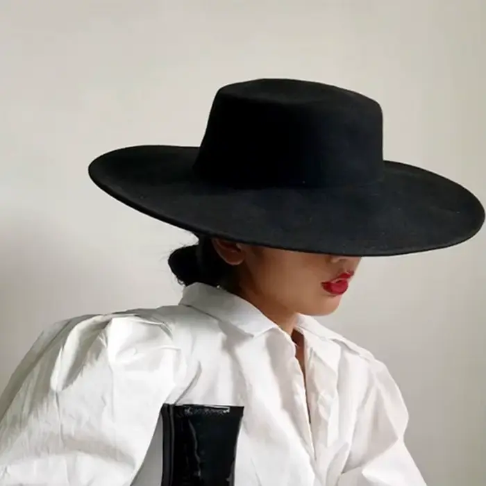 Chapeau en feutre noir Fedora haut-de-forme Derby pour femmes élégant large bord occassions spéciales chic soirée vacations