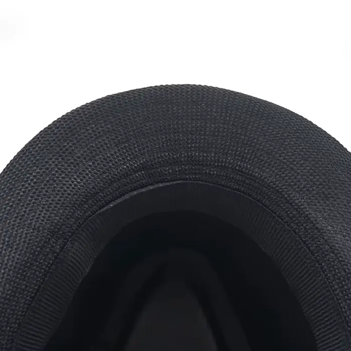 Chapeau de paille pour bébé