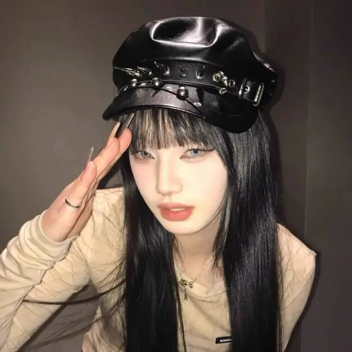 Béret vintage à rivets casquette plate en cuir synthétique style gothique Harajuku Y2K pour filles couvre-chef de protection solaire occasions extérieures