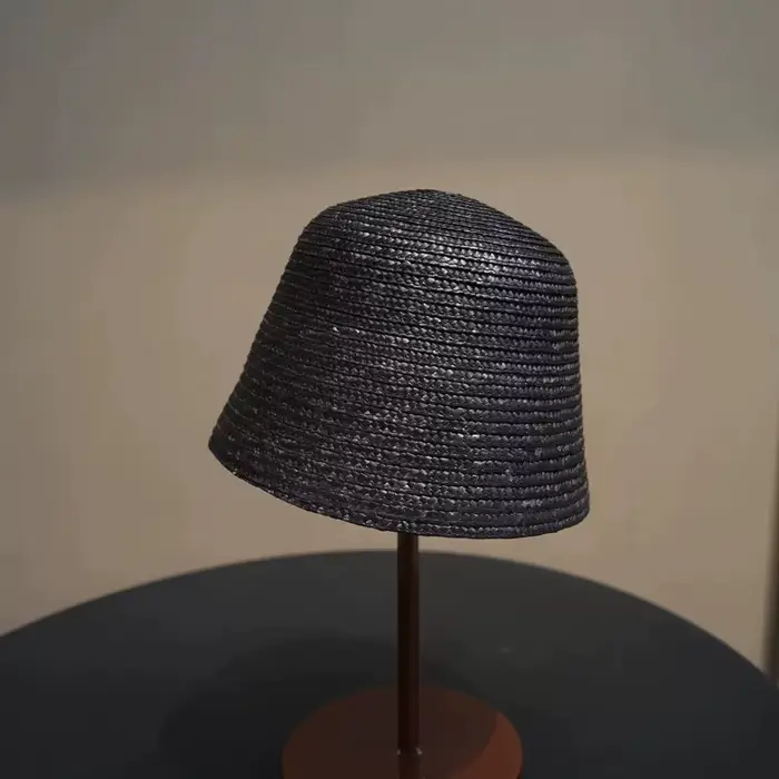Harajuku mode été à la main femmes noir paille seau chapeau lampe forme chapeau décontracté plage so