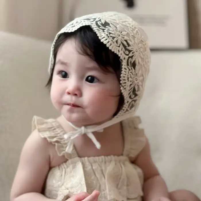 Chapeau de princesse en dentelle brodée de fleurs, en tissu maillé, ajouré, pour bébé, nouveau-né, a