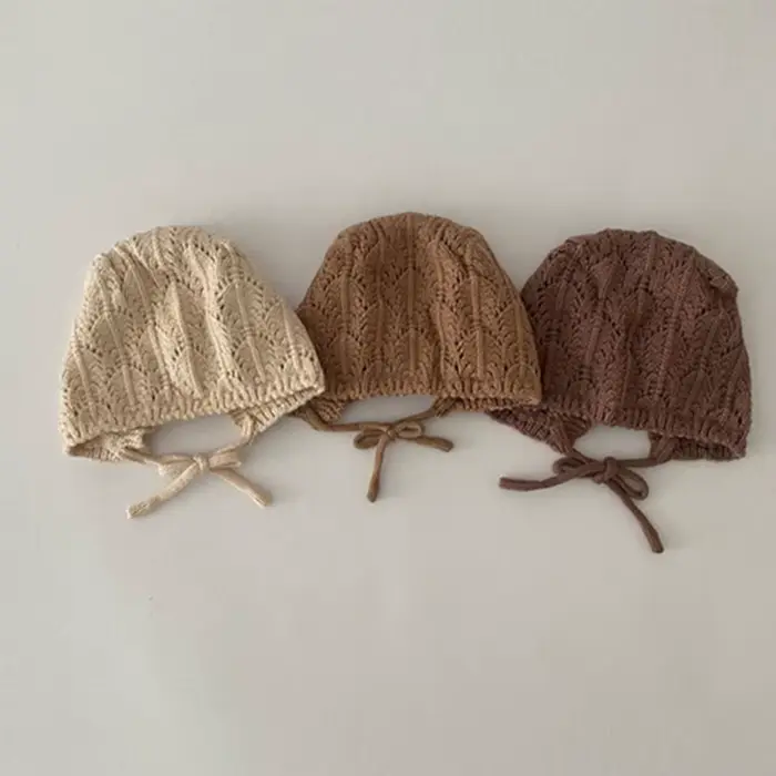 Chapeaux tricotés pour enfants