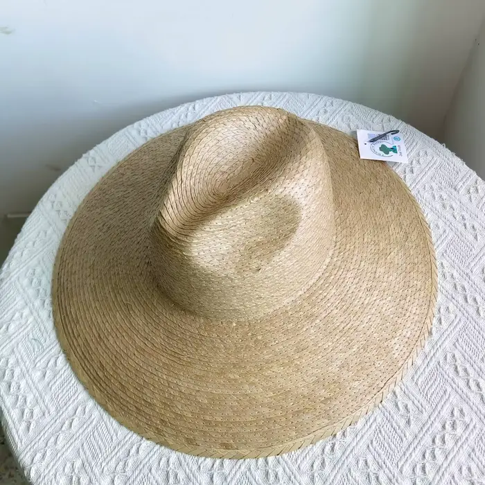Chapeau de paille en raphia pour femmes style novelty protection solaire ajustement réglable occasion extérieure été automne