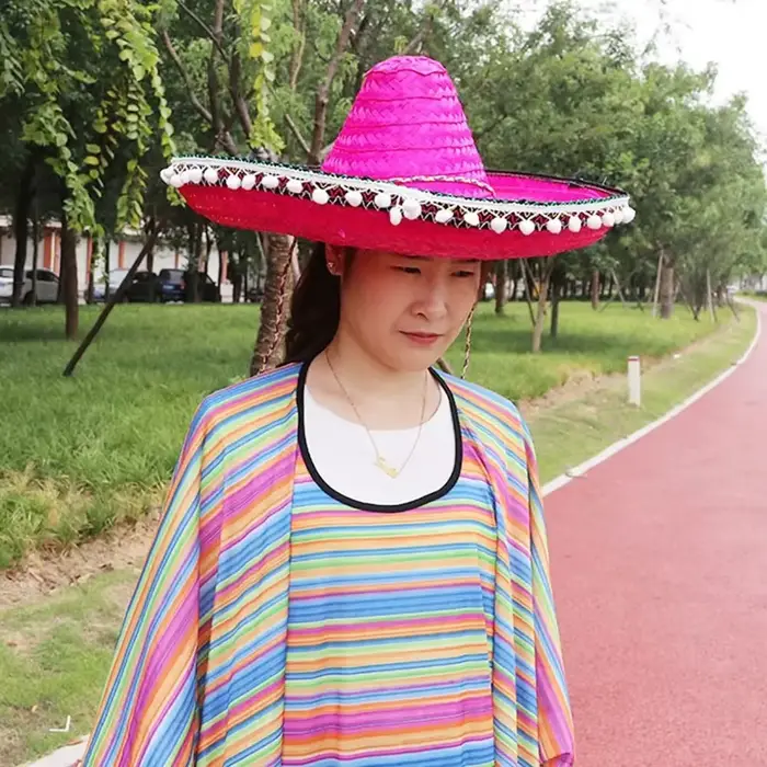 Chapeau de paille de style hawaïen