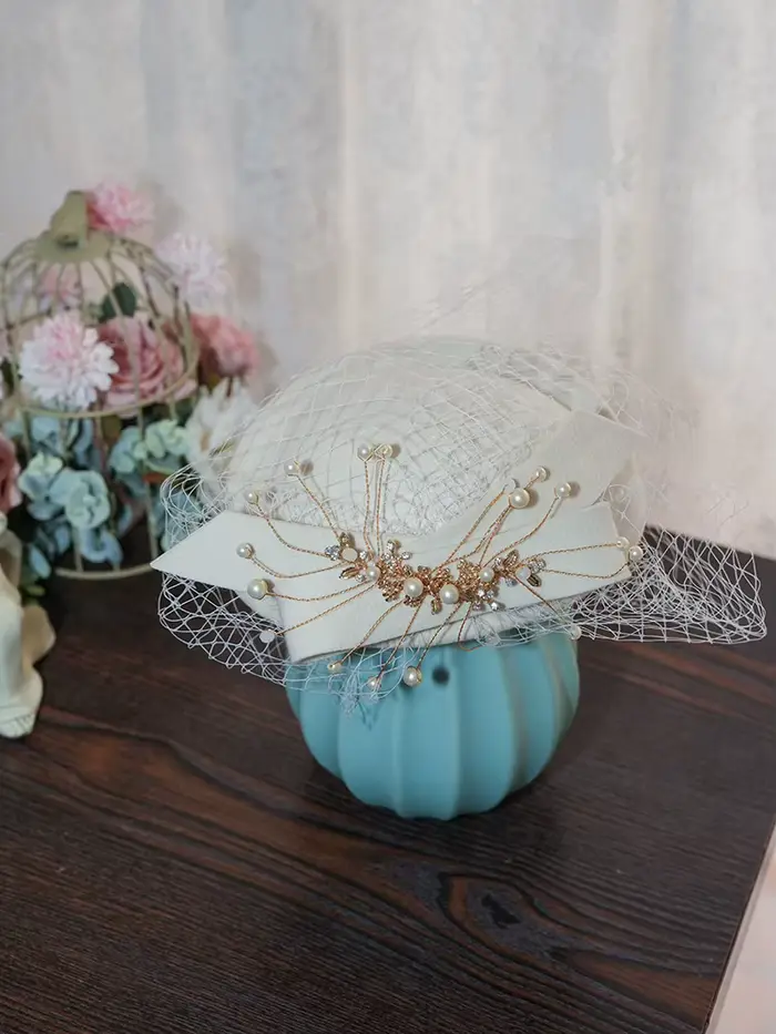 Style français Mini laine Fascinator chapeau chapeaux pour femmes séance Photo fête élégante dames arc perles