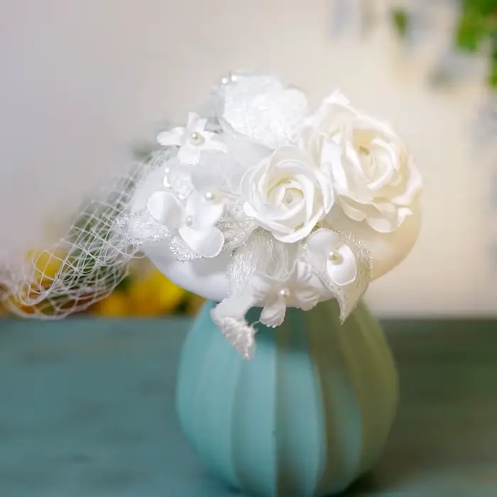 Chapeau Fascinateur à Fleurs Féeriques Style Français Mignon Chapeau Lolita Pour Mariage Mariée Église Fête Avec Voilette Pour Visage